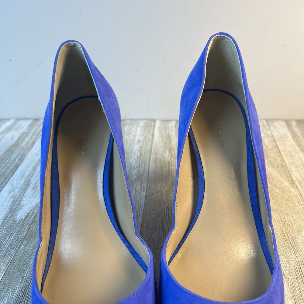 Ann Taylor Royal Blue Suede Pointed-Toe Pumps - Picture 5 of 11